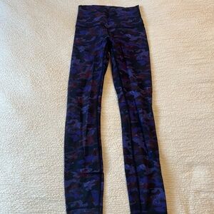 Lululemon Athletica Purple camo Leggings
